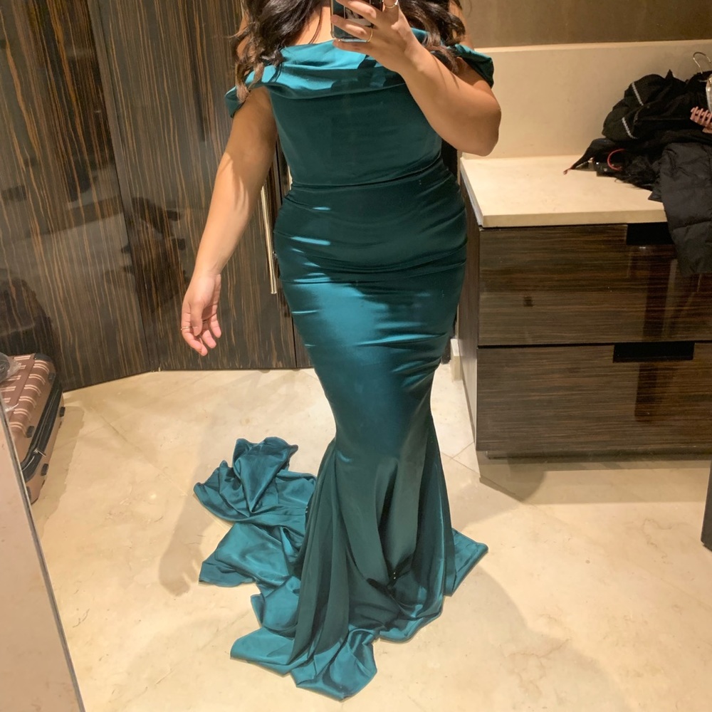 MODA GLAM Emerald Gown